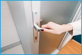 Lock Locksmith Services Derby, CT 203-278-5064 - 11-business-locksmith