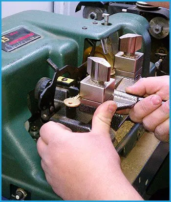 Lock Locksmith Services Derby, CT 203-278-5064 Lock Locksmith Services Derby, CT 203-278-5064 - 18-key-making
